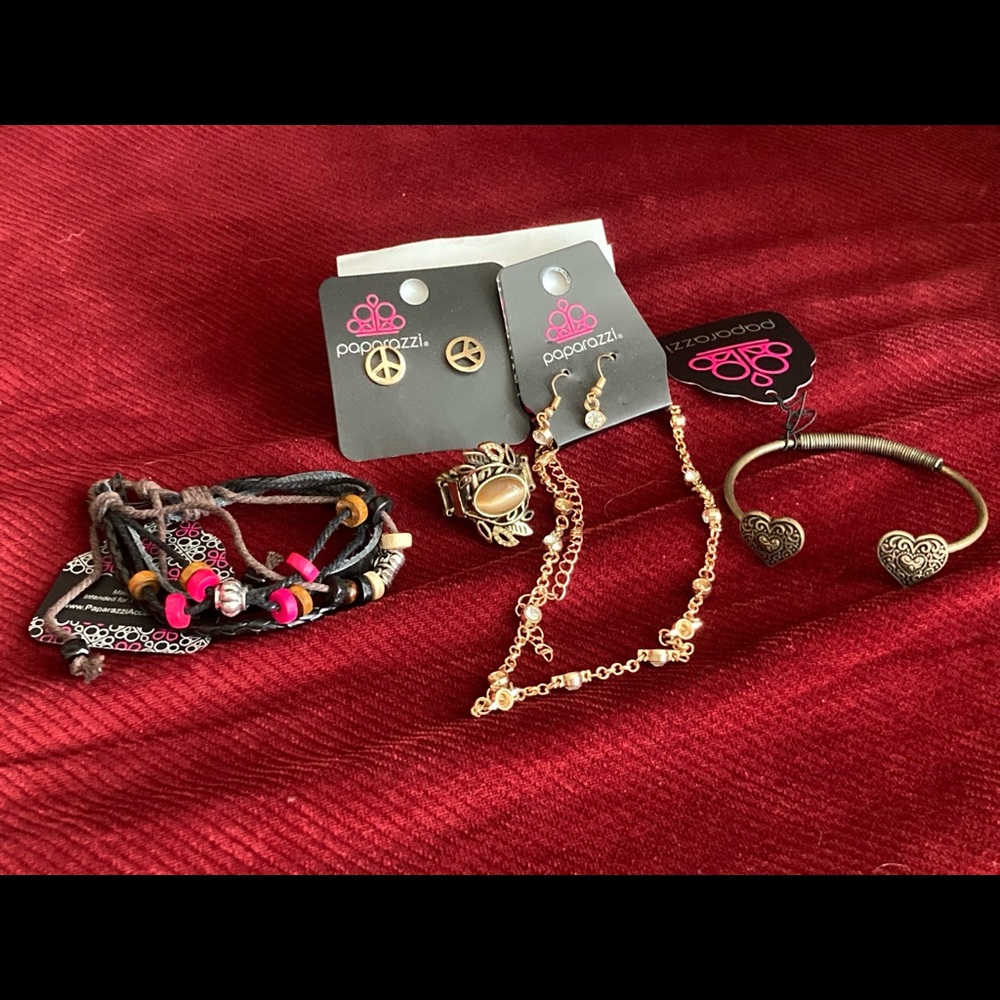 5 Paparazzi NWT Lot